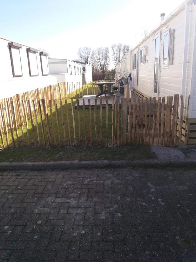 Luxe Vakantiechalet Met Omheinde Tuin Bredene 6Pers Dış mekan fotoğraf